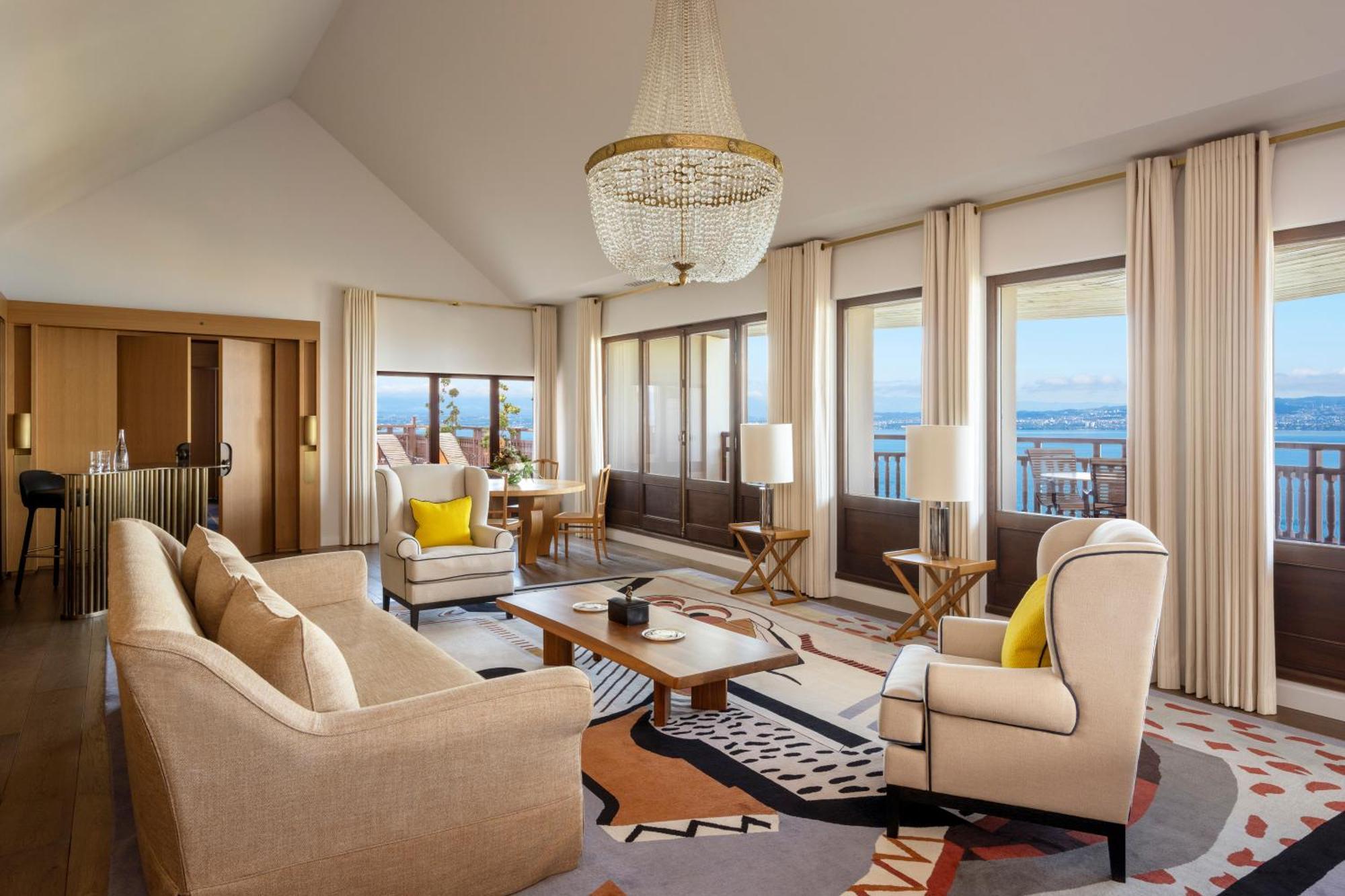 Hotel Royal Evian-les-Bains Bagian luar foto