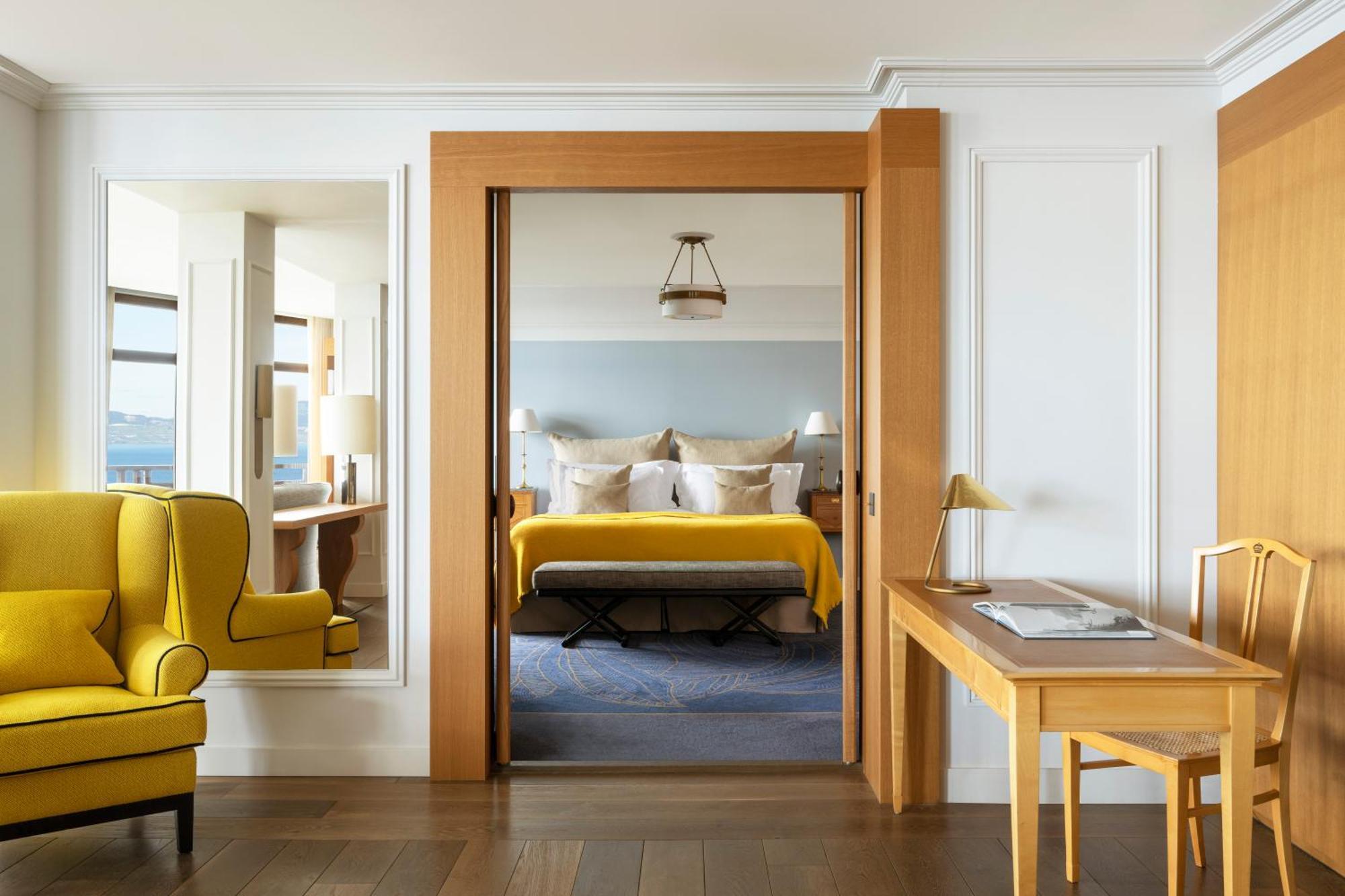 Hotel Royal Evian-les-Bains Bagian luar foto