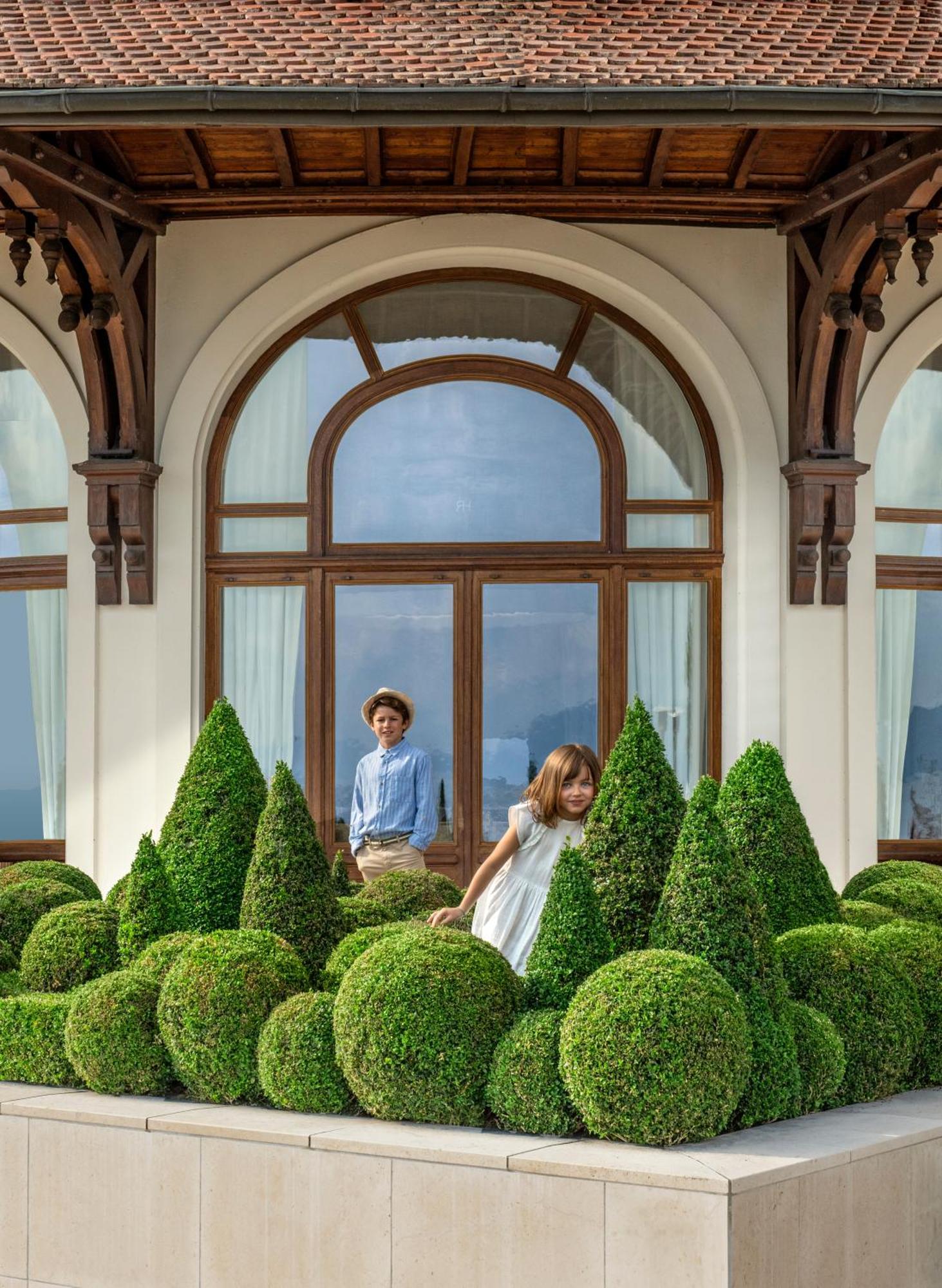 Hotel Royal Evian-les-Bains Bagian luar foto